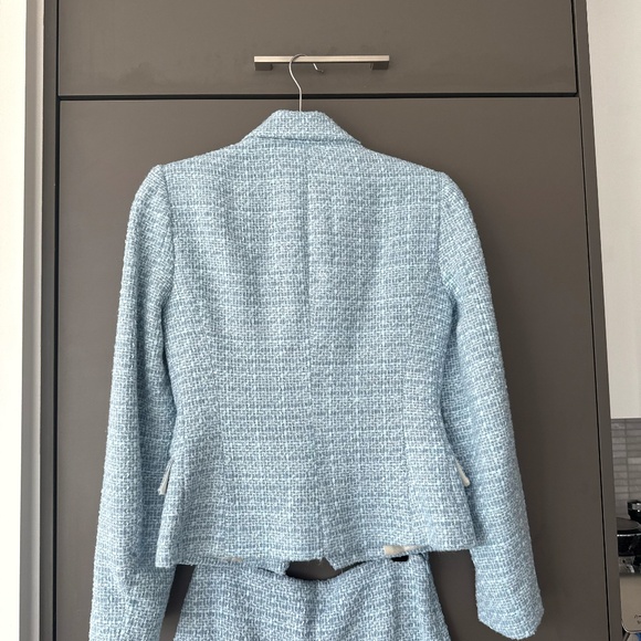 Light Blue Tweed Blazer & Skort Matching Set Size XS - Picture 8 of 16